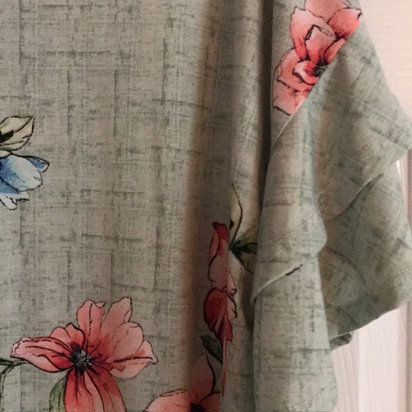 Spring tunic - Picture 2 of 3